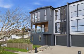 2A Rangitoto Terrace, Milford