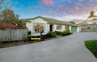 2/18 Mission View Drive, Northpark