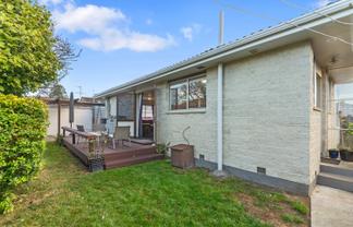 28B Prestons Road, Redwood
