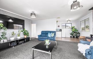 156 California Drive Totara Park, Upper Hutt