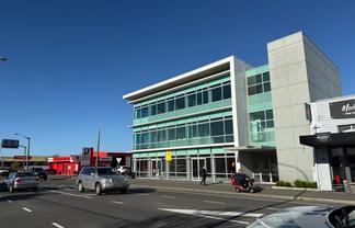Warm, Sunny Retail/Office on Main Street.