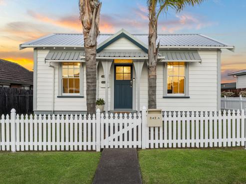 1/141 Colwill Road, Massey