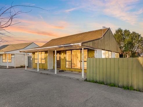1/172 Sawyers Arms Road, Bishopdale