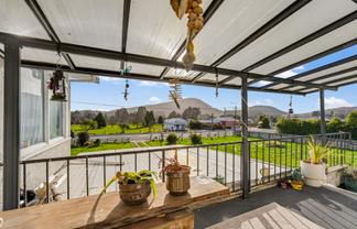 23/25 Gorge Road, Clinton and Surrounds