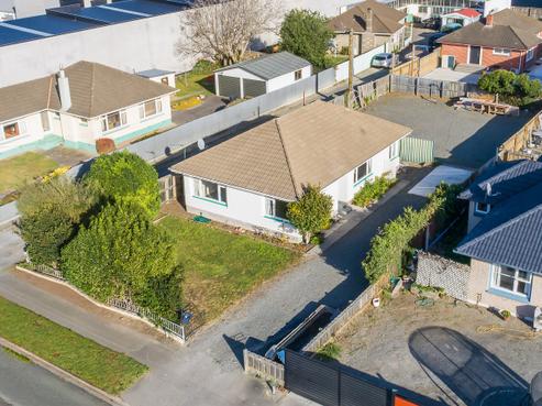 29 Hands Road, Middleton