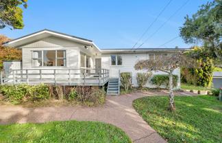 17 Kimber Hall Avenue, Mount Roskill