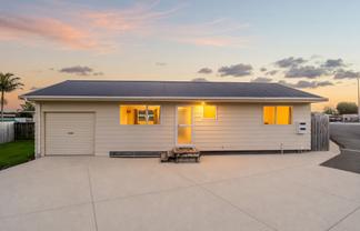 12A Sturges Road, Henderson