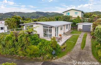 6 Viscount Grove, Kelson