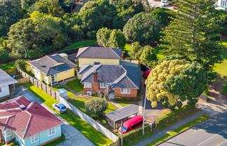 19 Walmsley Road, Mangere Bridge