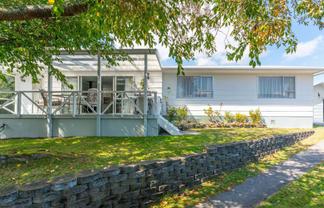 16 Ferney Place, RICHMOND HEIGHTS