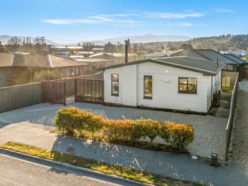 25 Royal Terrace, Alexandra