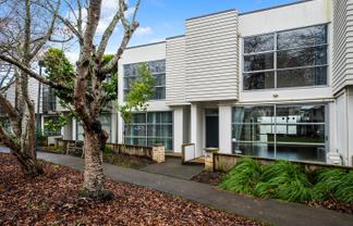 42 Kauri Drive, Takanini