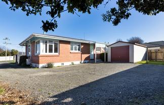 30 Lakings Road , Springlands