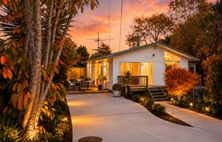 424  Don Buck Road, Massey