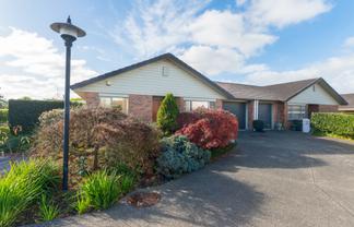 32/1 Piriti Drive, Te Atatu Peninsula
