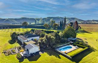 1685 Korokipo Road, Fernhill