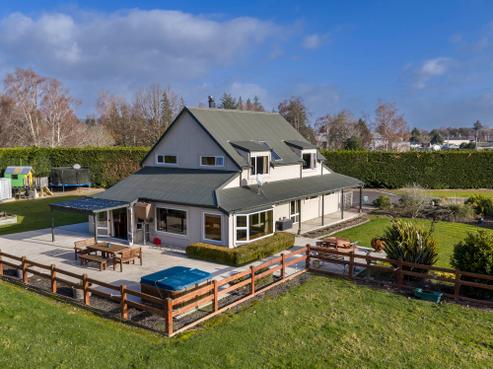 22 Highgate, Milton