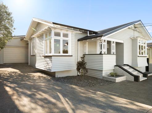 8 Creamer Avenue, Belmont