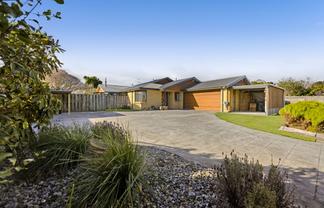 190 Glover Road, Hawera