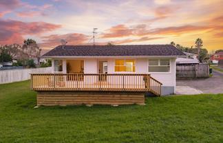 19 Thornlow Street, Glendene