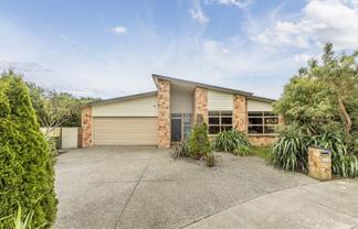 18 Pukemere Way, Pukerua Bay