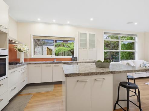 18 Pukemere Way, Pukerua Bay