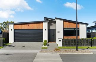 9 Earp Crescent, Chartwell