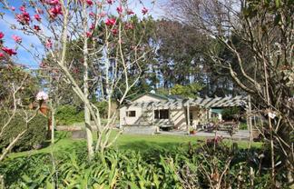 164 Cross Road, Lepperton