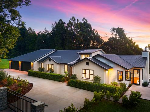 97 Carter Road, Oratia