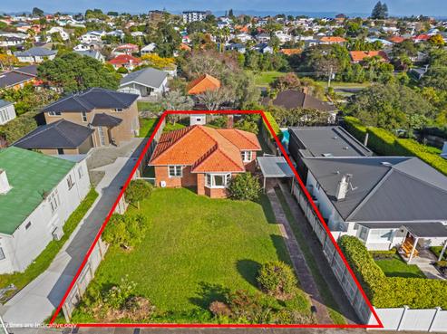 64 Moa Road, Point Chevalier