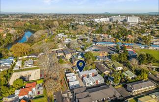7/16 Hammond Street, Hamilton Central