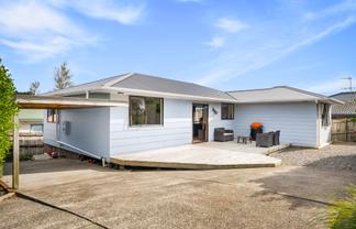 2/114 Kervil Avenue, Te Atatu Peninsula