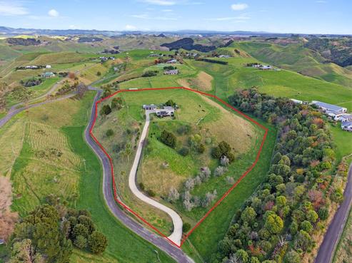 104B Awanuiarangi Road, Pikowai