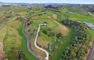 104b Awanuiarangi Road, Pikowai