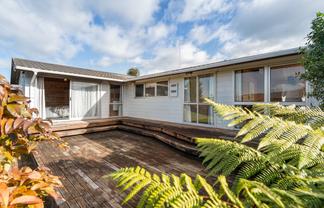 2 Bata Place, Pomare
