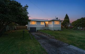 4 Pukeko Street, Hillcrest