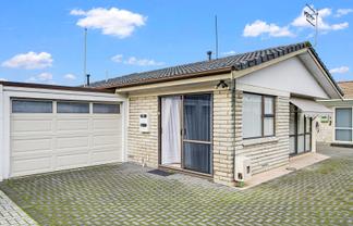 16B Grey Street, Glenholme