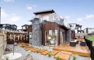 7 Headland Drive, Long Bay