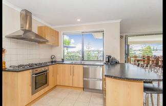 5 Tui Brae, Beachlands