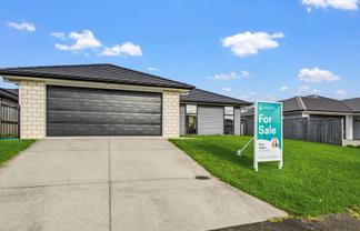 14 Urumaraki Avenue, Helensville