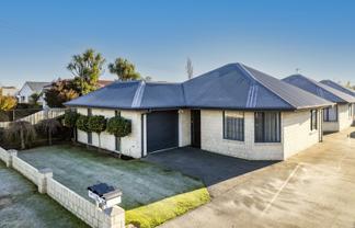 26A Sawyers Arms Road, Northcote