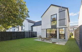 27 Paapaakiri Loop, Takanini
