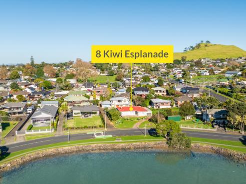 8 Kiwi Esplanade, Mangere Bridge