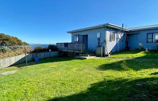 2 Williams Crescent, Maketu