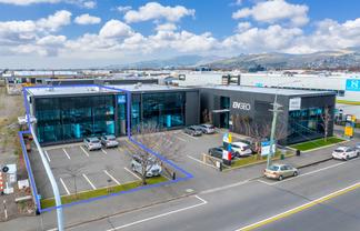 Modern Office, onsite parking