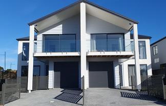 1 Koreke Close, Porirua