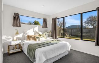 2 Wendy Place, Heathcote Valley
