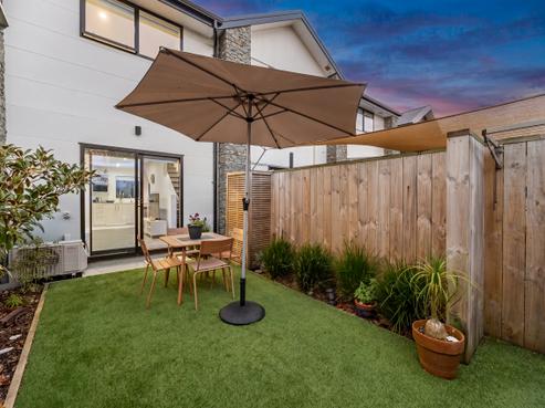 7/10 Fathom Place, Te Atatu Peninsula