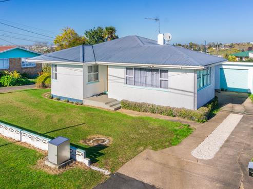 70 Dinsdale Road, Dinsdale