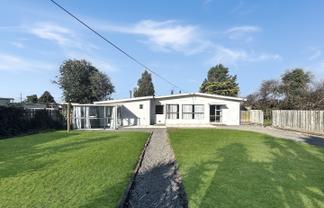 17B Upper Manaia Road , Masterton